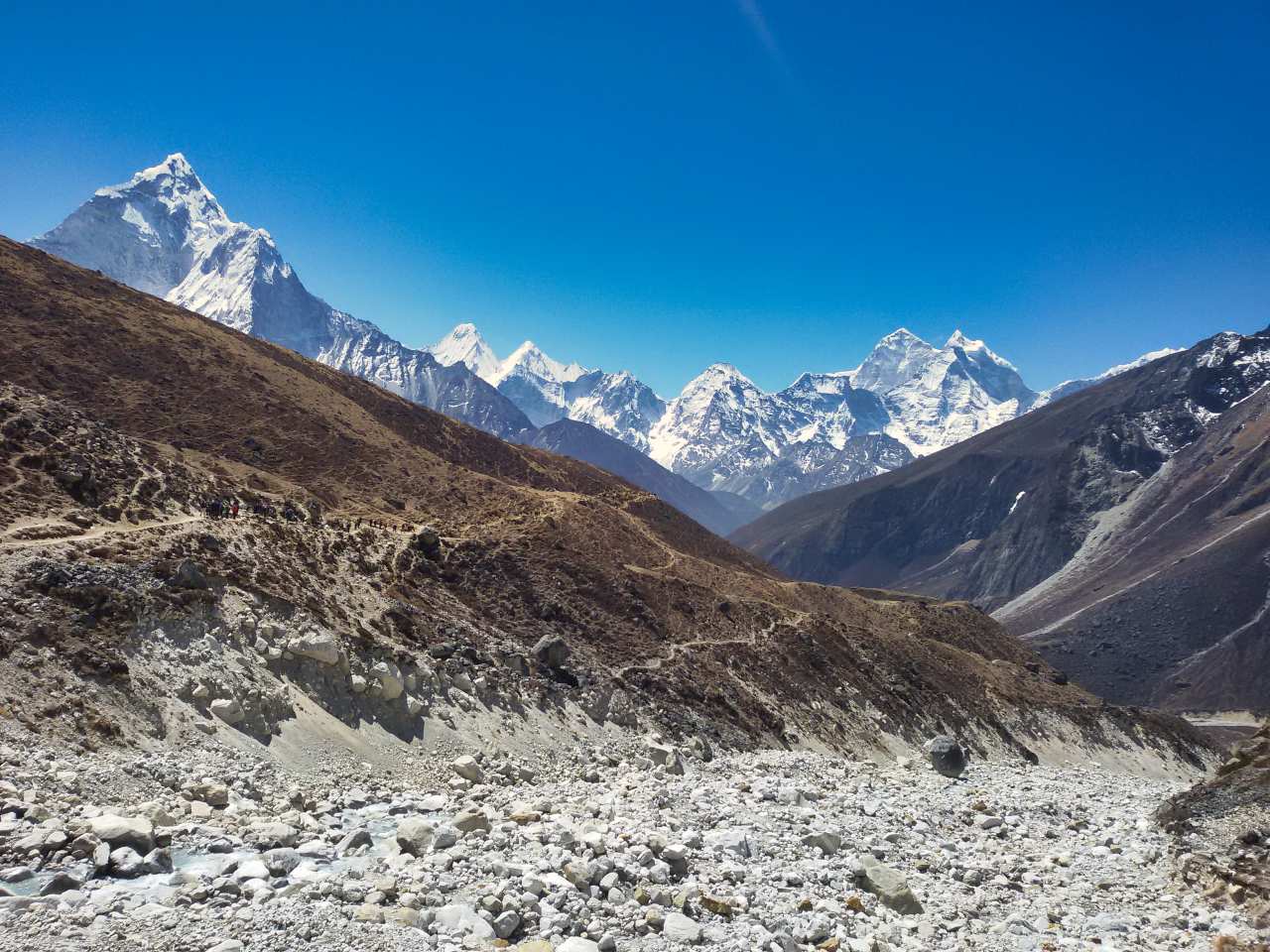 Everest base camp trek in September